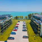 Myflat B-lake Silver Apartamento